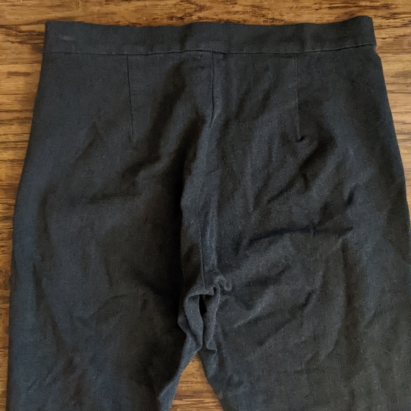 Banana Republic Black Cropped Pants - Picture 6 of 8